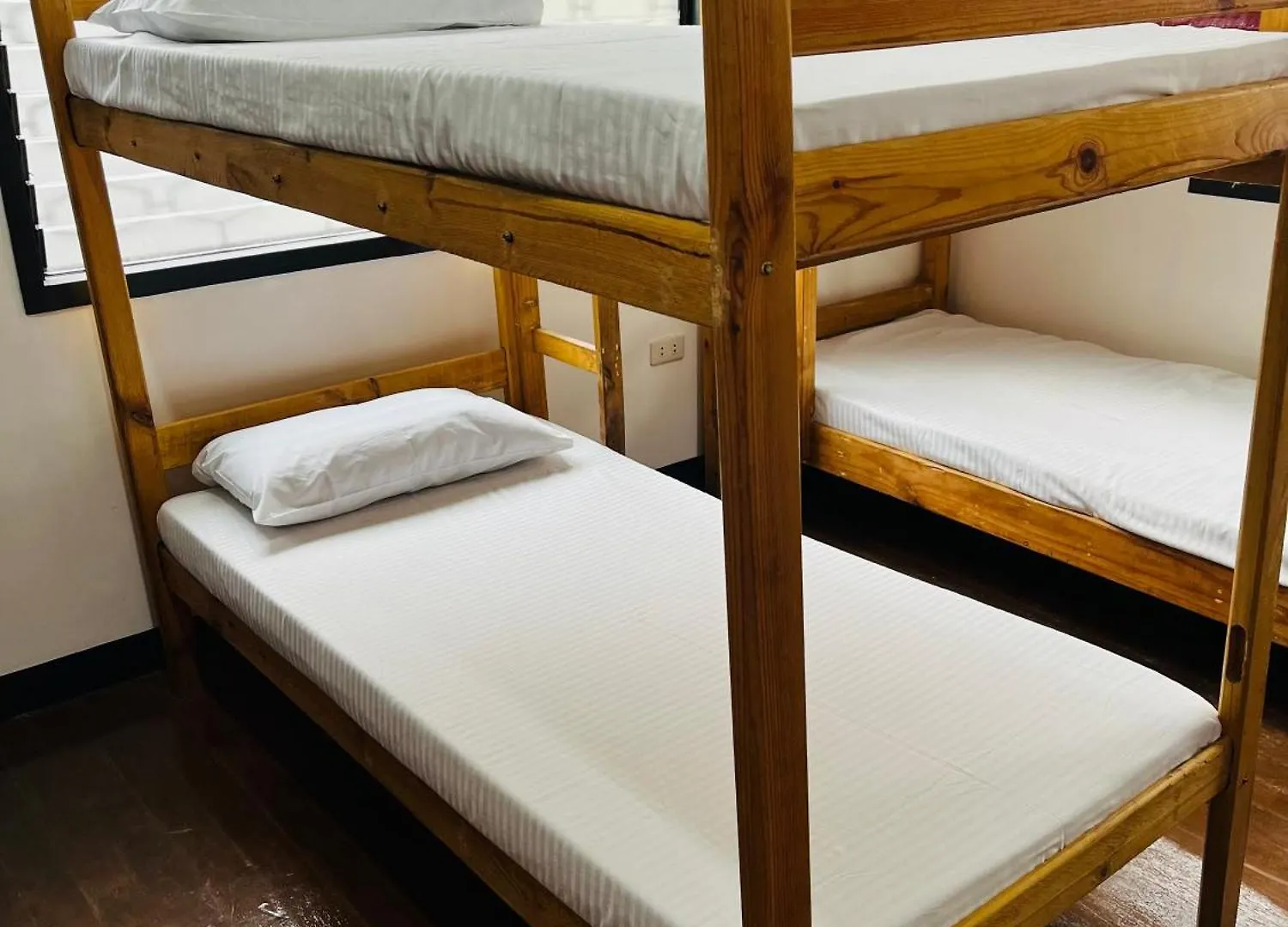 Hostel L'Pad Place Mandaluyong
